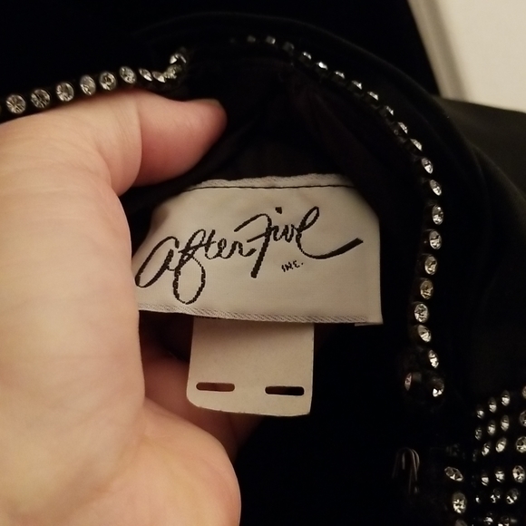 Black Velvet and Taffetta Cocktail Dress - Picture 5 of 7